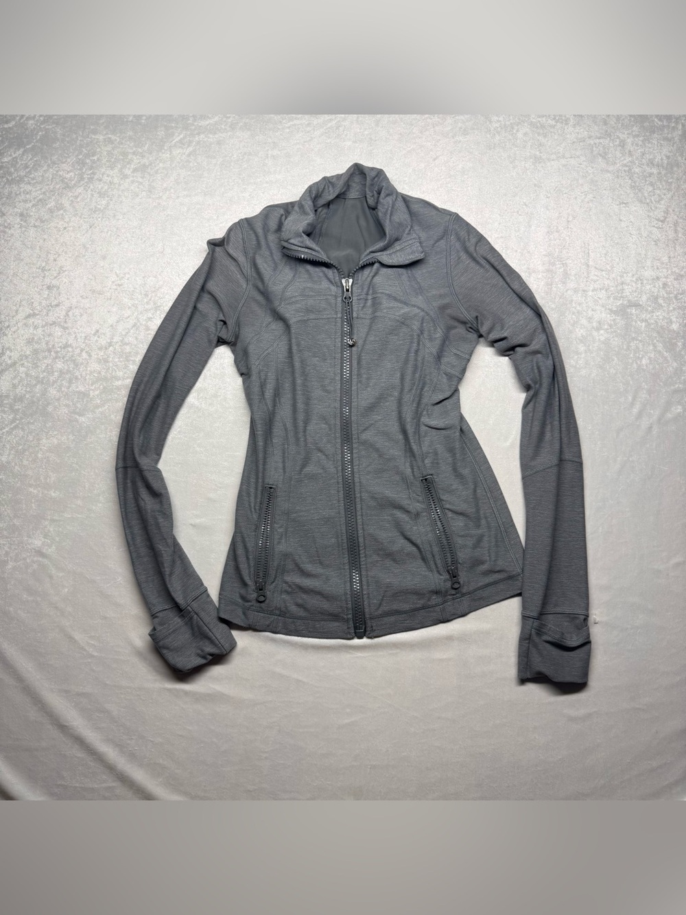 Grey Lululemon Define Jacket, Contoured, Form-Fitting Silhouette